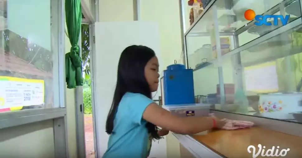 Penampakan warteg usaha ibunda Misca Mancung youtube Penampakan warteg usaha ibunda Misca Mancung youtube