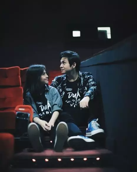 7 potret angga dan zara Instagram 7 potret angga dan zara Instagram