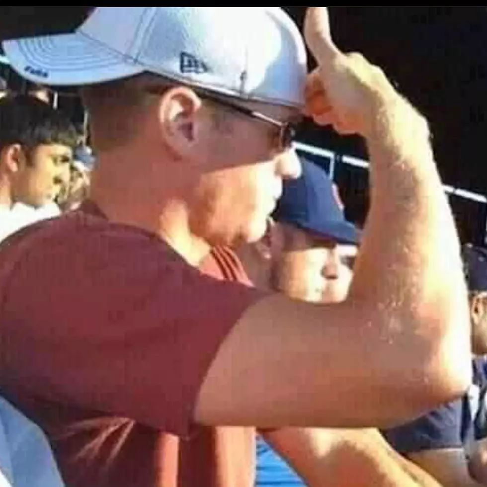 tingkah absurd waktu kepanasan kocak © 2020 1cak.com