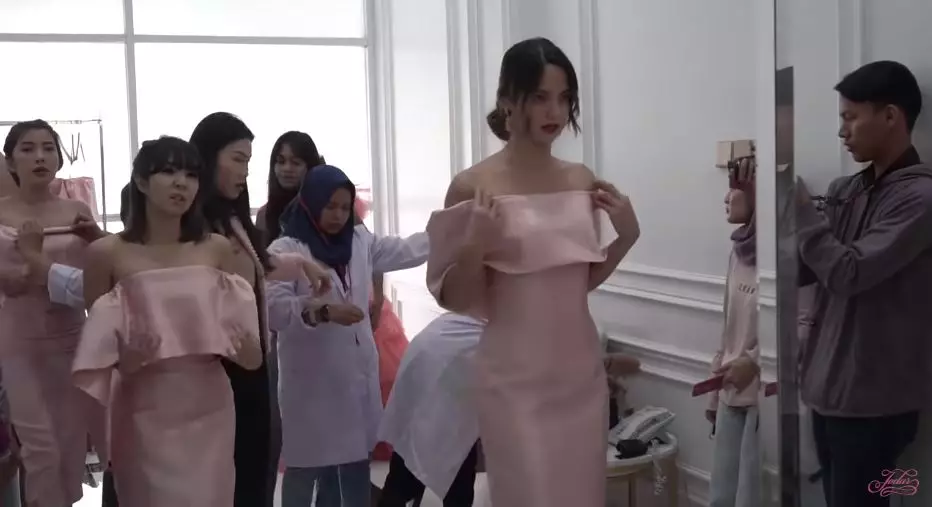 Bridesmaid Jedar  YouTube  Bridesmaid Jedar  YouTube