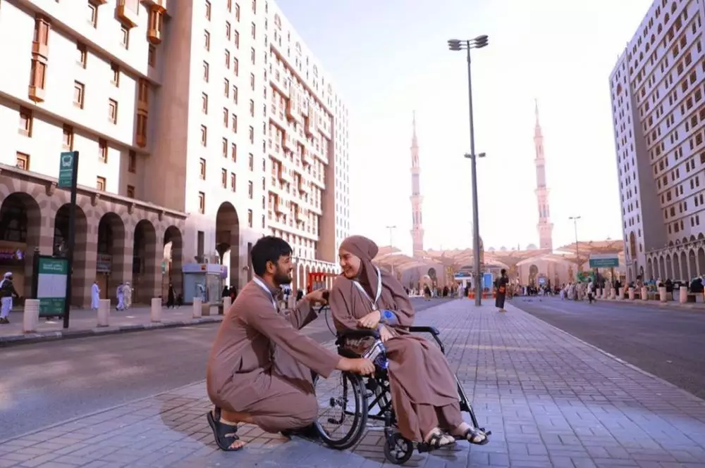 irish bella hamil umrah © 2020 brilio.net irish bella hamil umrah © 2020 brilio.net