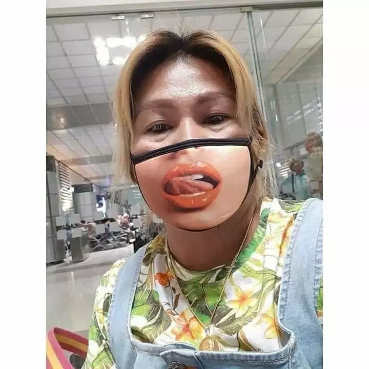 9 Masker ini bentuknya nyeleneh, Instagram 9 Masker ini bentuknya nyeleneh, Instagram