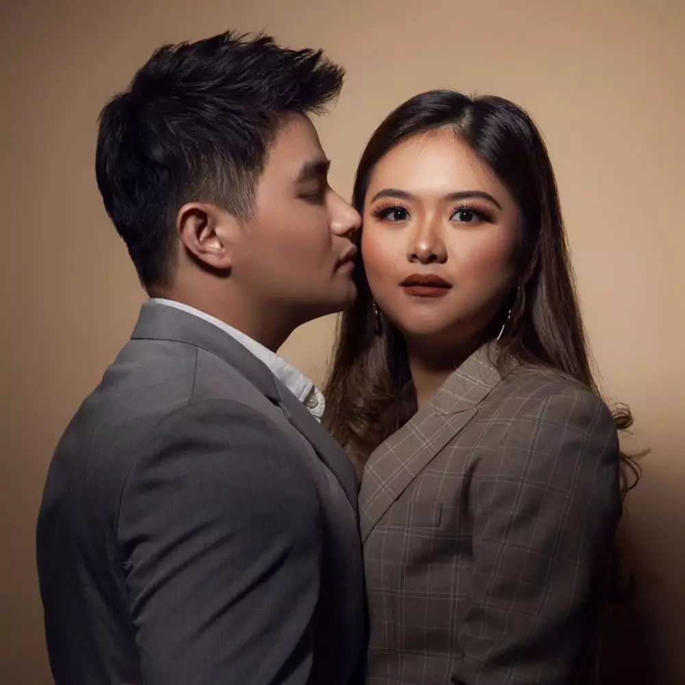 Gaya pemotretan Elin dan Andy MasterChef Instagram 