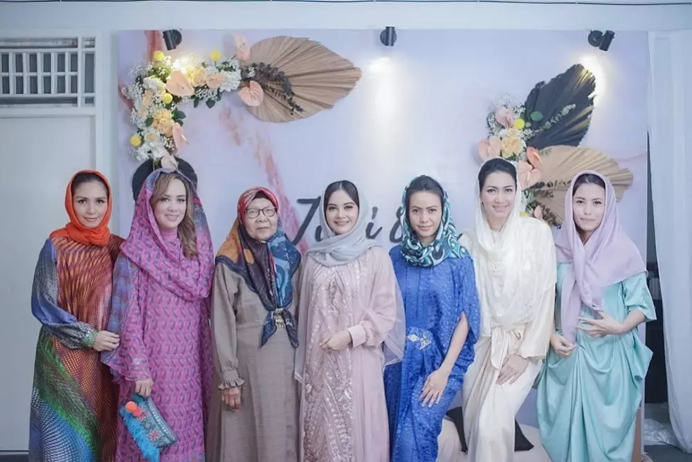 pengajian Tiwi T2 instagram  pengajian Tiwi T2 instagram