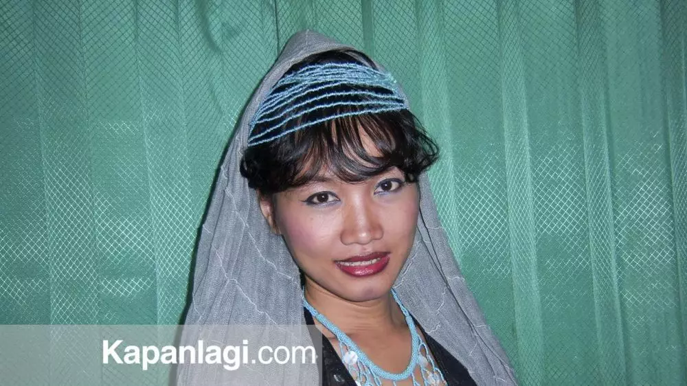 Potret lawas Lucinta Luna saat bekerja di salon kapanlagi.com