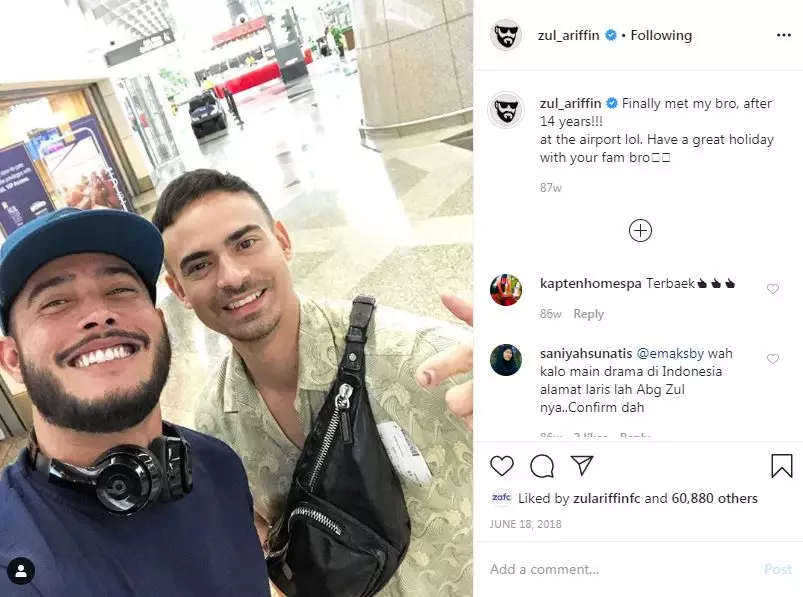 Pernah satu film, 7 seleb Malaysia berduka untuk Ashraf Sinclair berbagai sumber Pernah satu film, 7 seleb Malaysia berduka untuk Ashraf Sinclair berbagai sumber