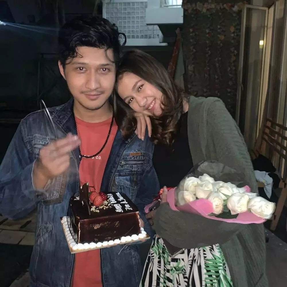 Zoe Abbas dan Aditya Zoni © 2020 brilio.net Zoe Abbas dan Aditya Zoni © 2020 brilio.net