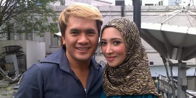 Cerita duka seleb ditinggal pasangannya mendadak Instagram