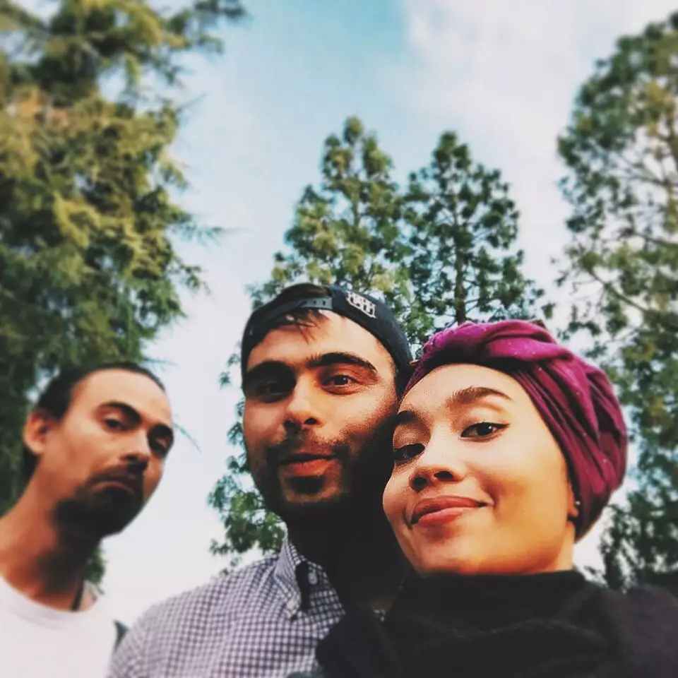 9 Potret Ashraf Sinclair dan kedua adiknya instagram  9 Potret Ashraf Sinclair dan kedua adiknya instagram