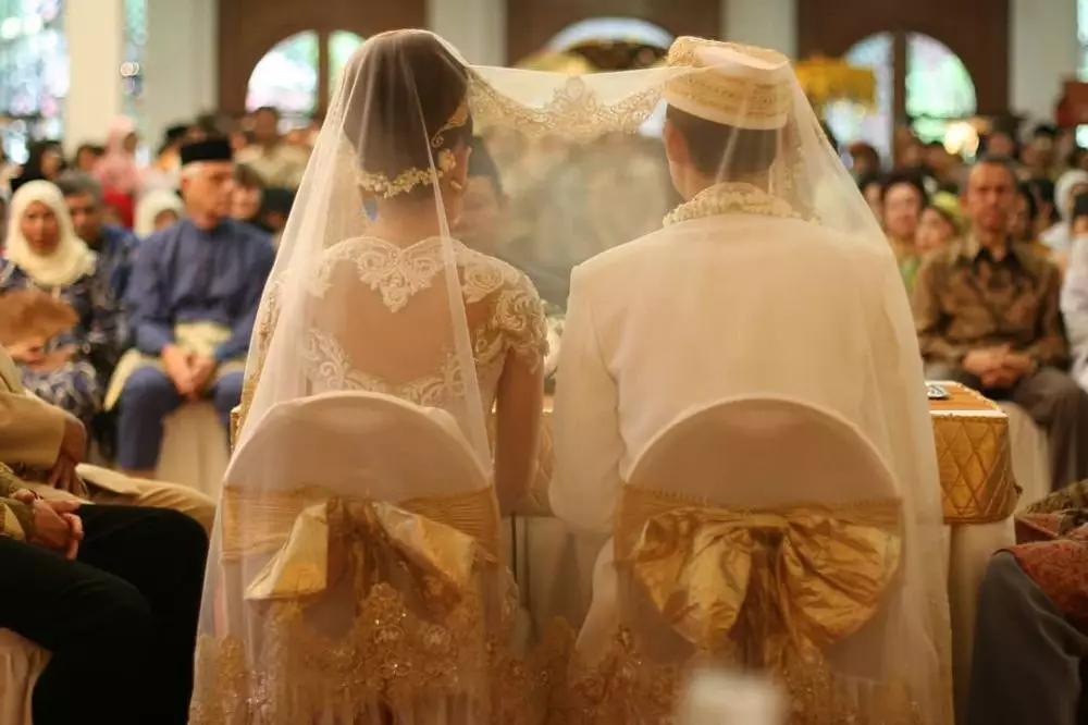 Ungkapan cinta Ashraf Sinclair pada BCL Instagram  Ungkapan cinta Ashraf Sinclair pada BCL Instagram