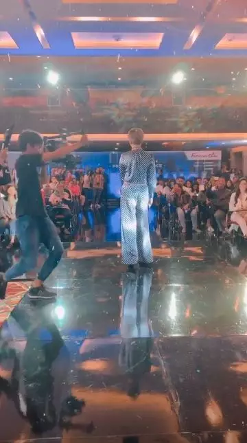 5 Potret Maia Estianty setelah potong rambut Istimewa