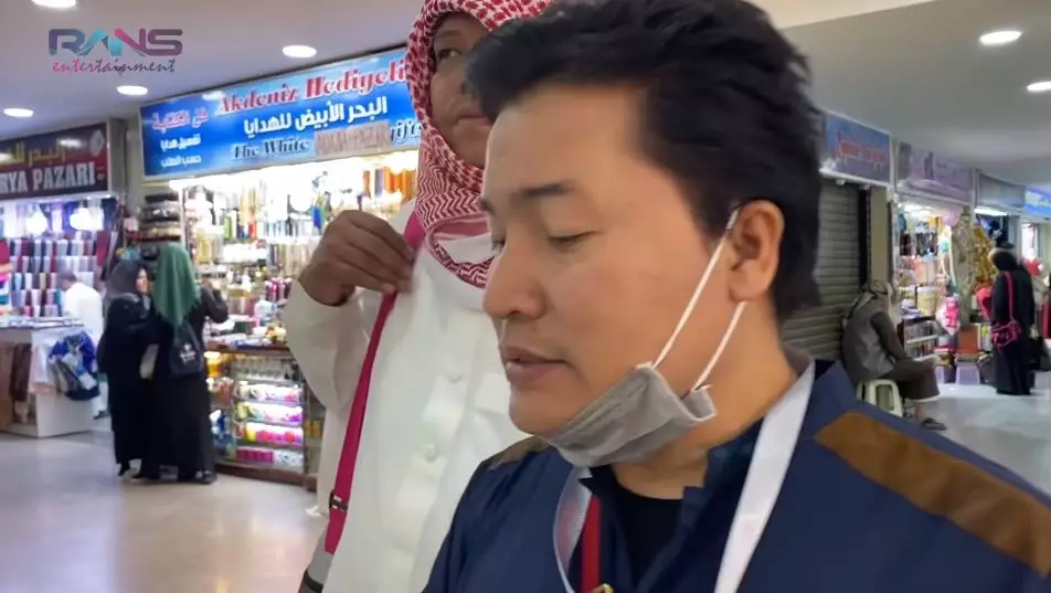 karyawan raffi nagita umrah © 2020 brilio.net karyawan raffi nagita umrah © 2020 brilio.net