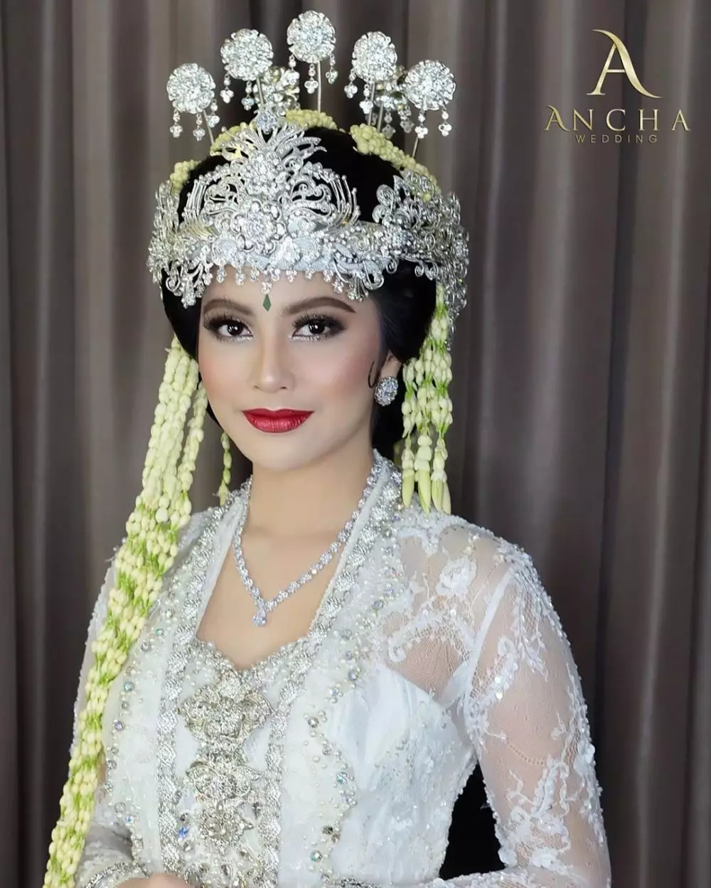 pernikahan Tiwi eks T2 dan Arsyad © 2020 instagram.com