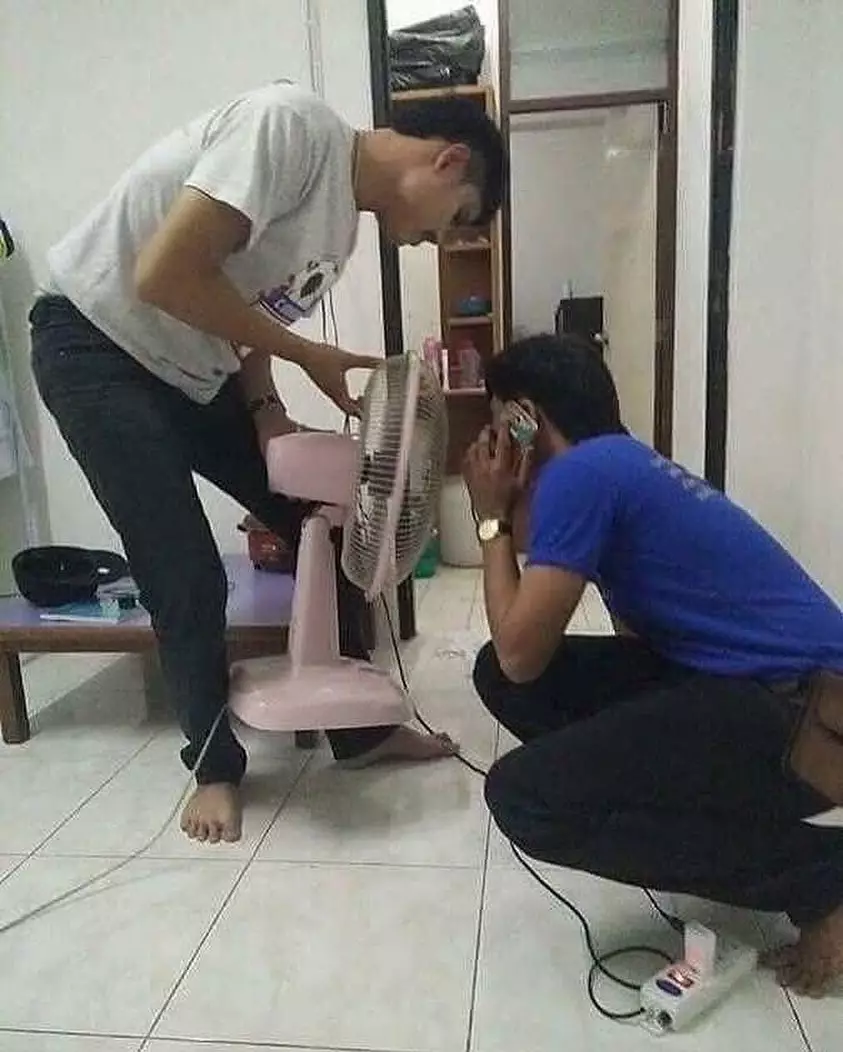 potret lucu orang lagi kepepet © 2020 instagram.com