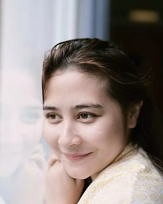paras Prilly Latuconsina saat bangun tidur © 2020 instagram.com