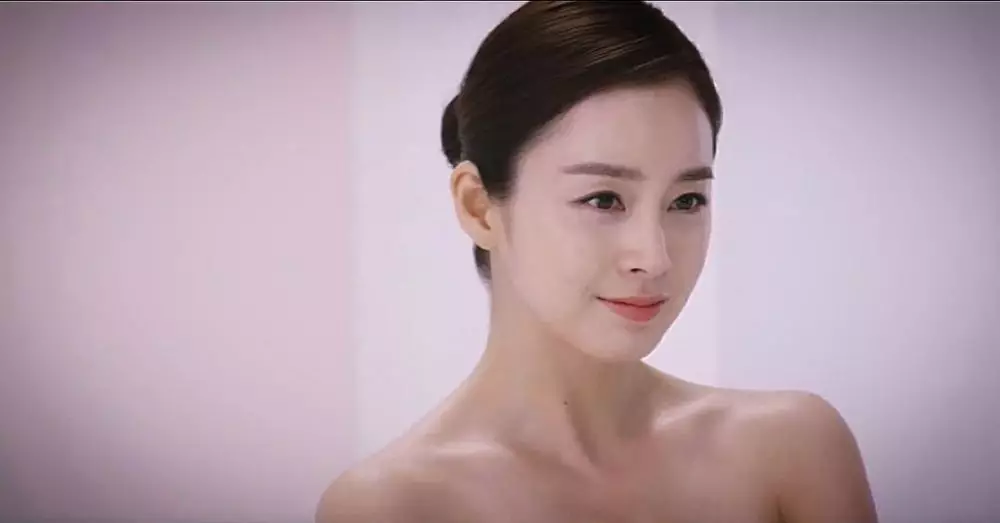 transformasi Kim Tae-hee awet muda Instagram transformasi Kim Tae-hee awet muda Instagram