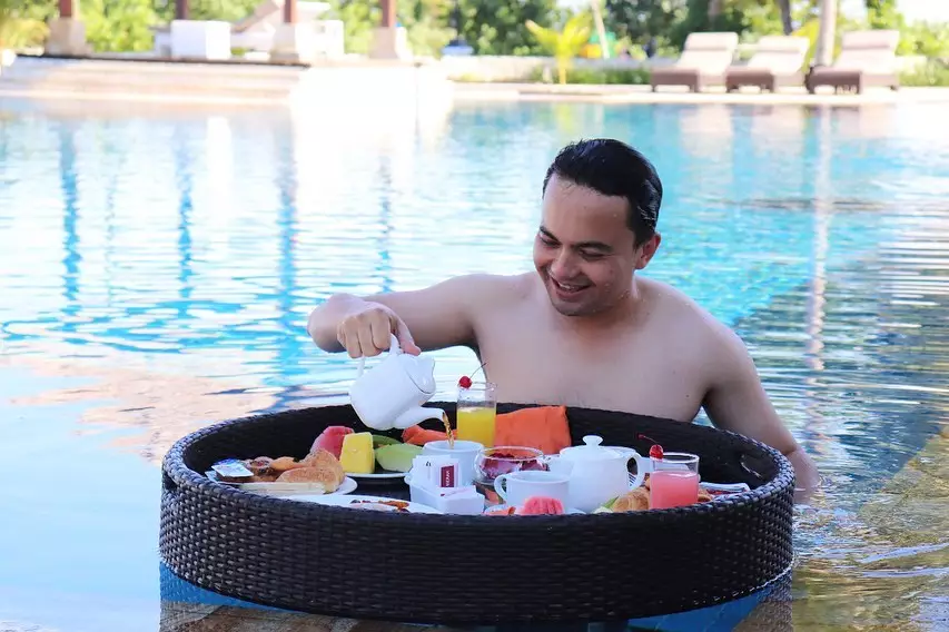 sahrul gunawan untuk bulan madu © 2020 brilio.net sahrul gunawan untuk bulan madu © 2020 brilio.net