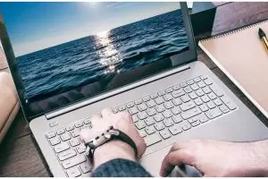 7 Cara mengetahui PC atau laptop terinfeksi spyware