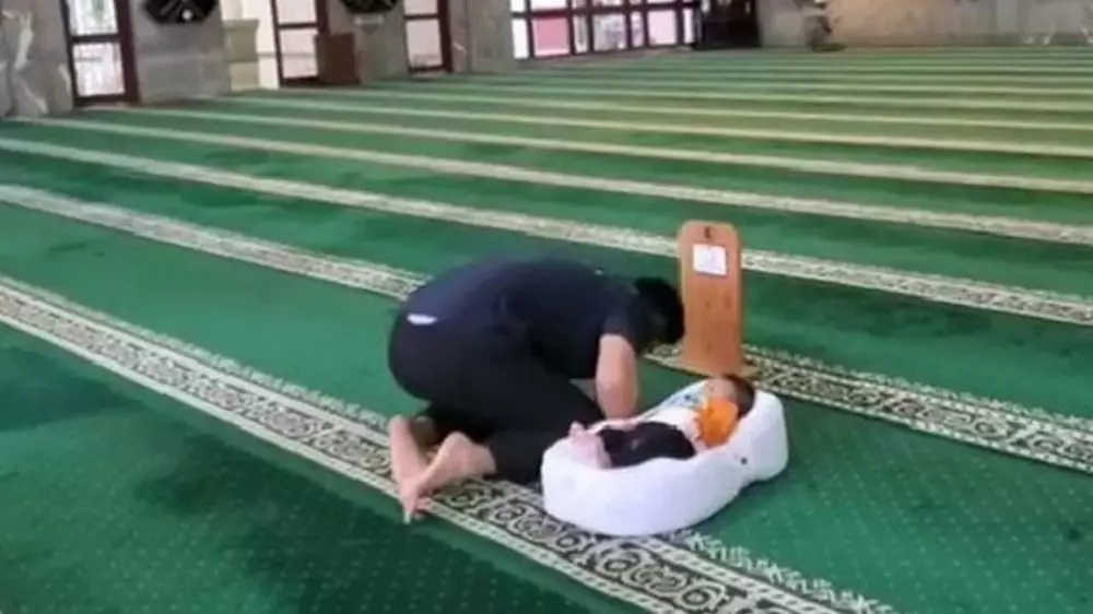 Kiano temani Baim Wong ke masjid  Instagram  Kiano temani Baim Wong ke masjid  Instagram