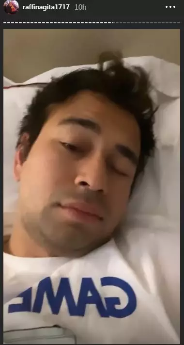 raffi diinfus tidur © 2020 brilio.net