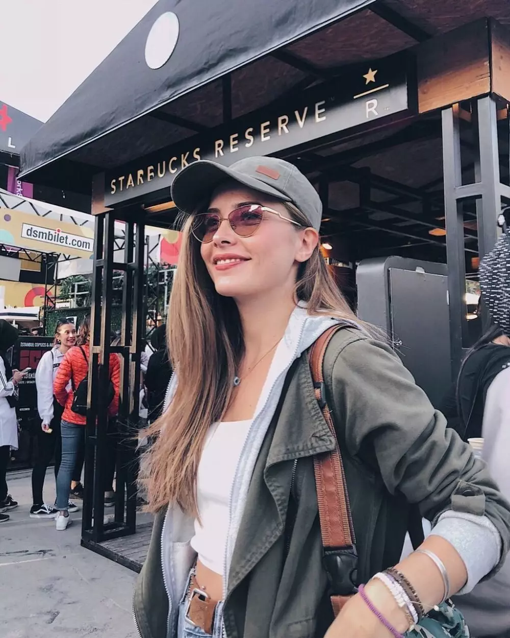 Melek di Drama Turki Elif instagram 