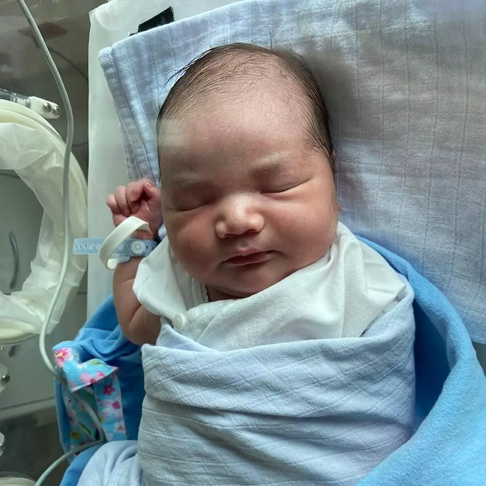 Vicky Shu melahirkan putra keduanya © 2020 instagram.com