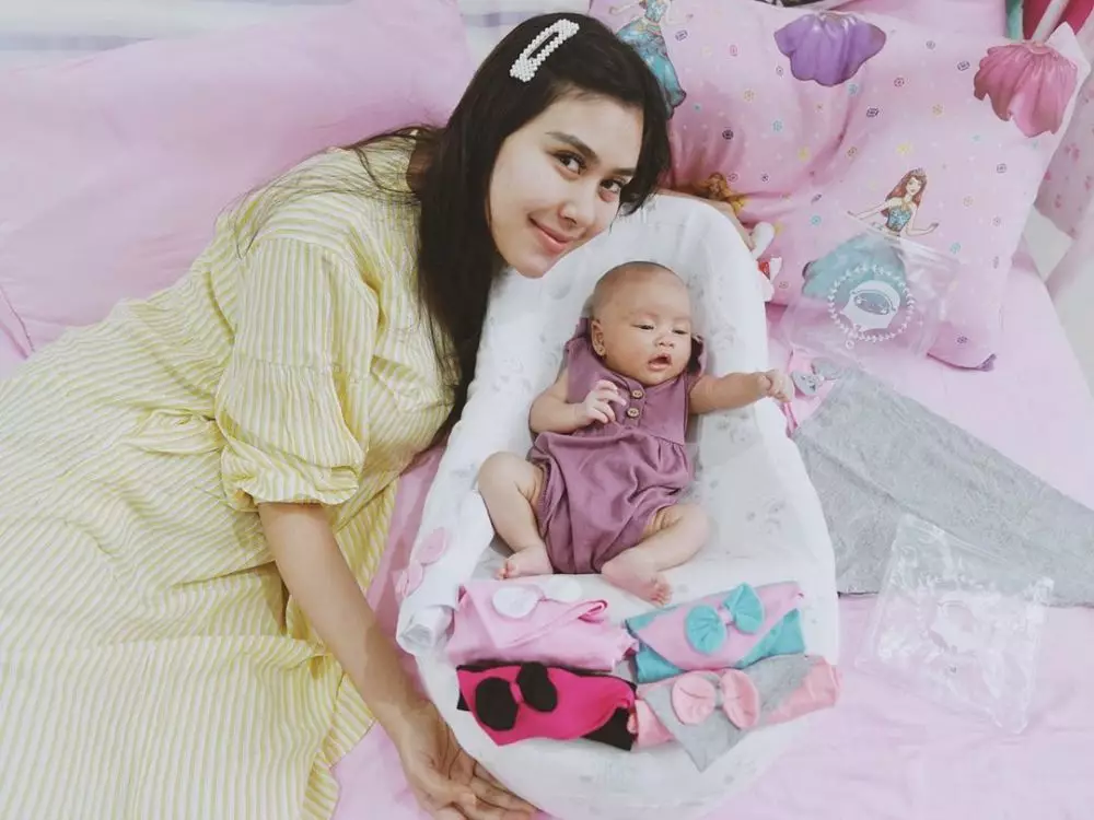 Reaksi Syahnaz tinggal di kamar Raffi Instagram