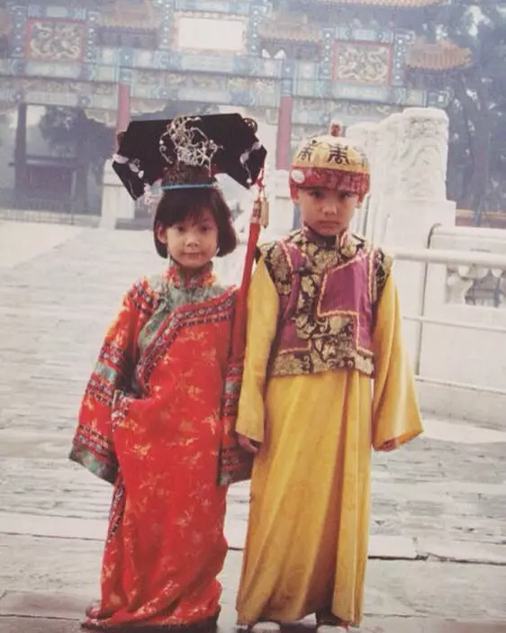 Tara Basro dan kakaknya © 2020 brilio.net