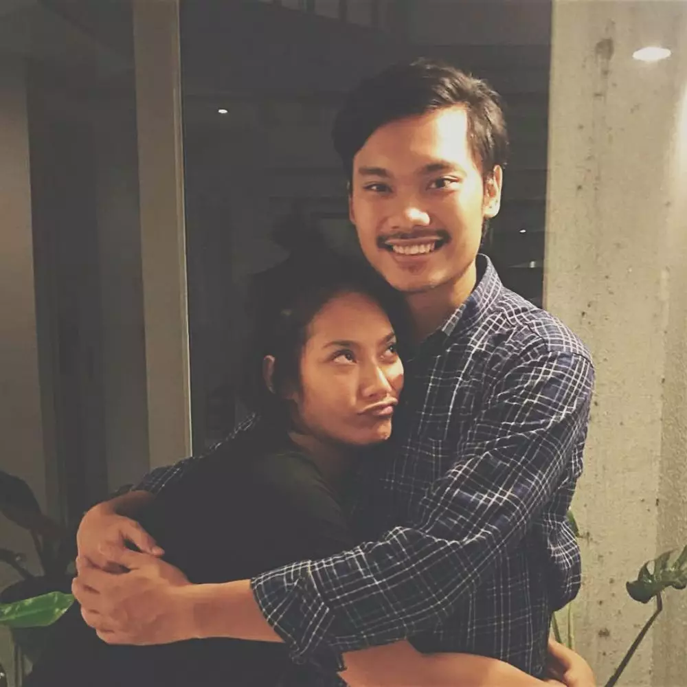 Tara Basro dan kakaknya © 2020 brilio.net