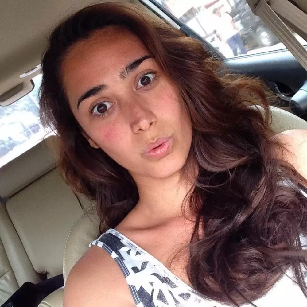 Penampilan natural Alexandra Gottardo  Instagram