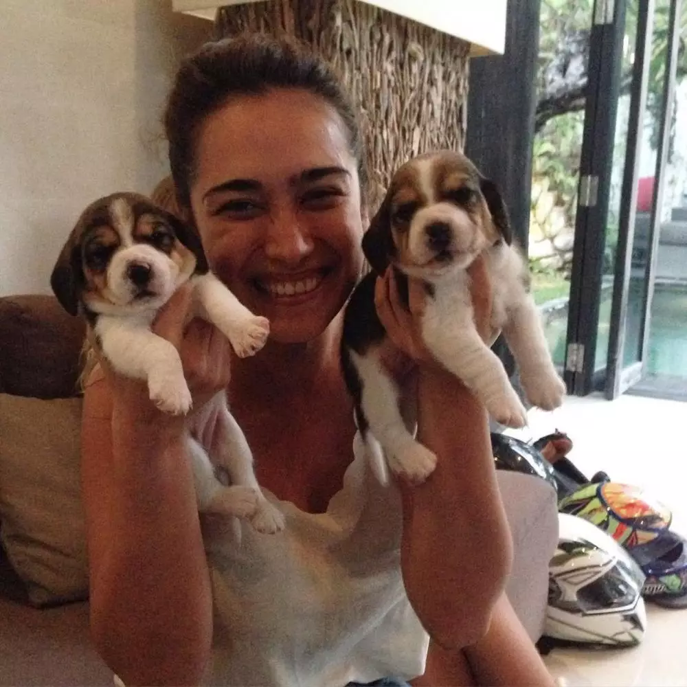 Penampilan natural Alexandra Gottardo  Instagram