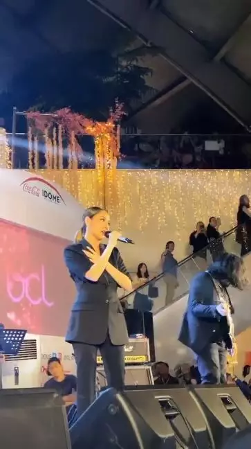 Penampilan perdana Bunga Citra Lestari © 2020 instagram.com Penampilan perdana Bunga Citra Lestari © 2020 instagram.com