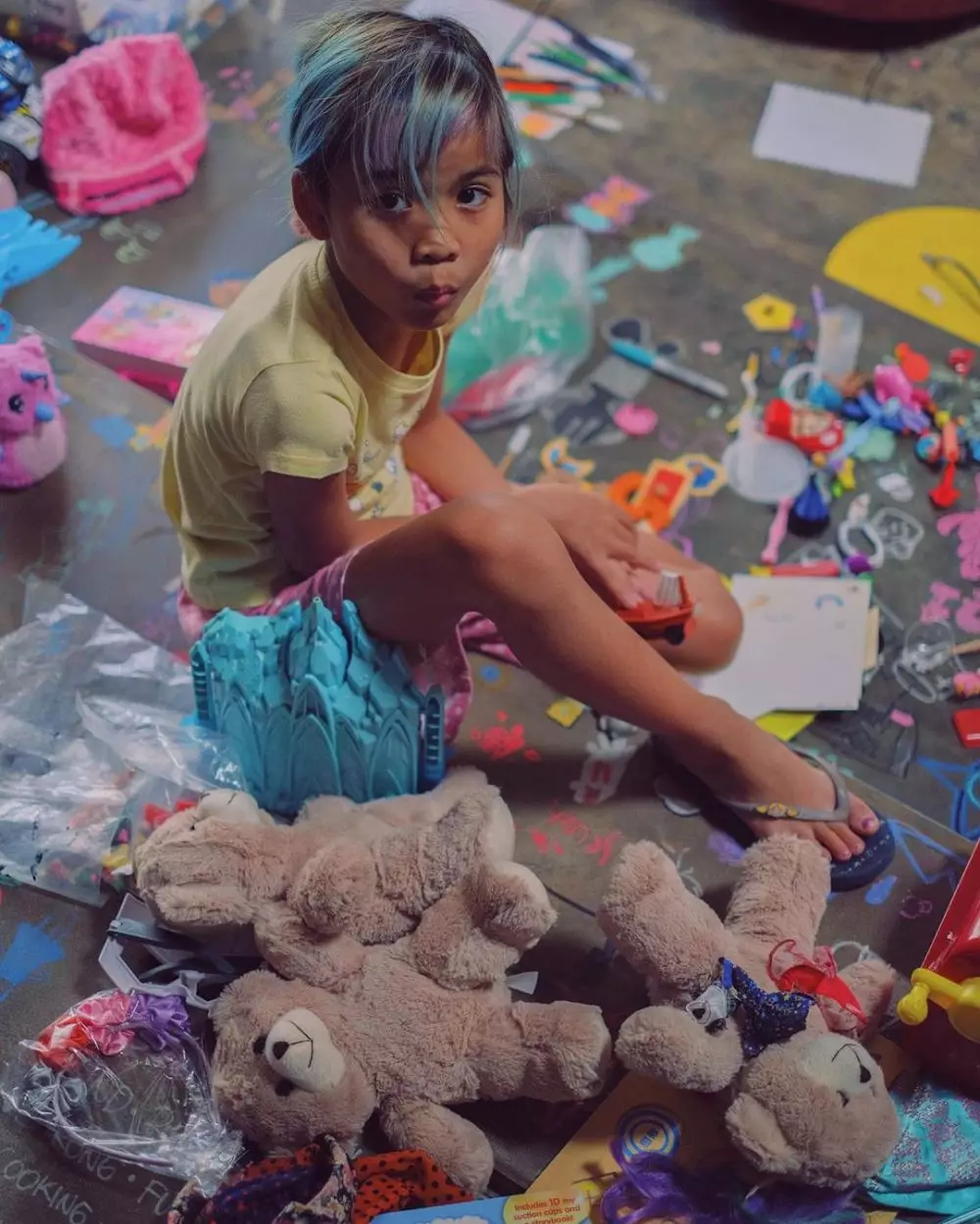 potret Zivara dengan rambut warna-warni Instagram potret Zivara dengan rambut warna-warni Instagram