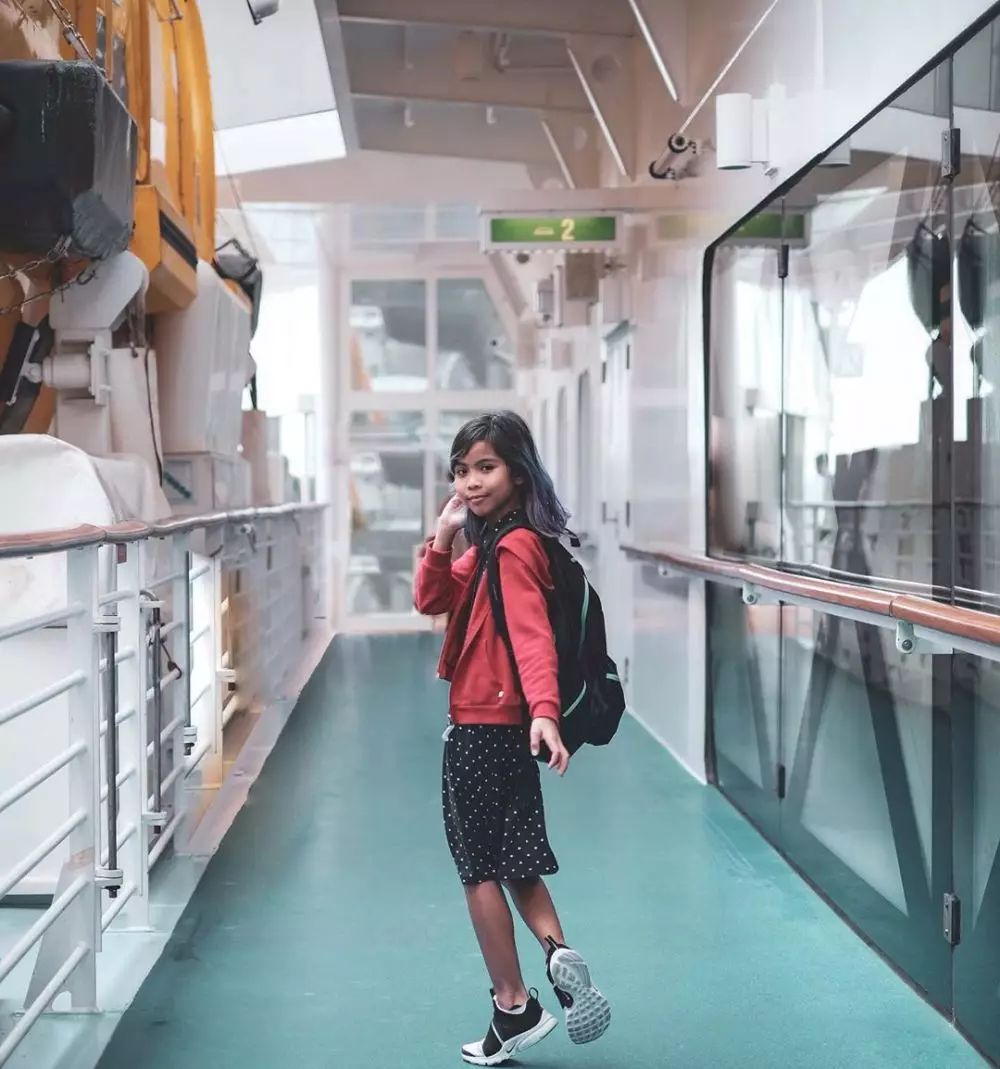 potret Zivara dengan rambut warna-warni Instagram potret Zivara dengan rambut warna-warni Instagram