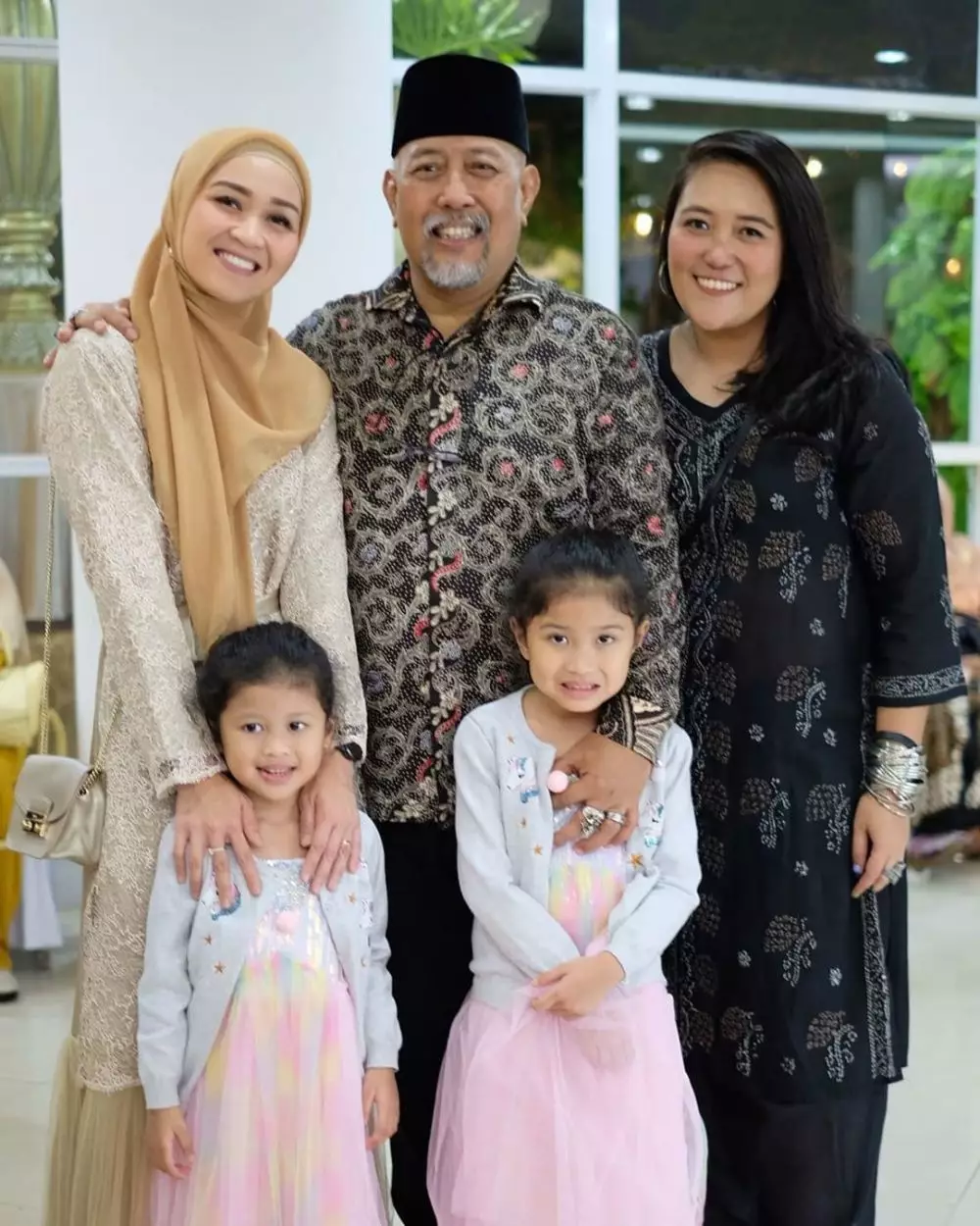 Indro hadiri nikahan anak Dono 'Warkop' berbagai sumber