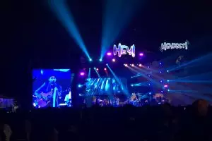 Glenn Fredly umumkan kelahiran anak saat tampil di HefFest!