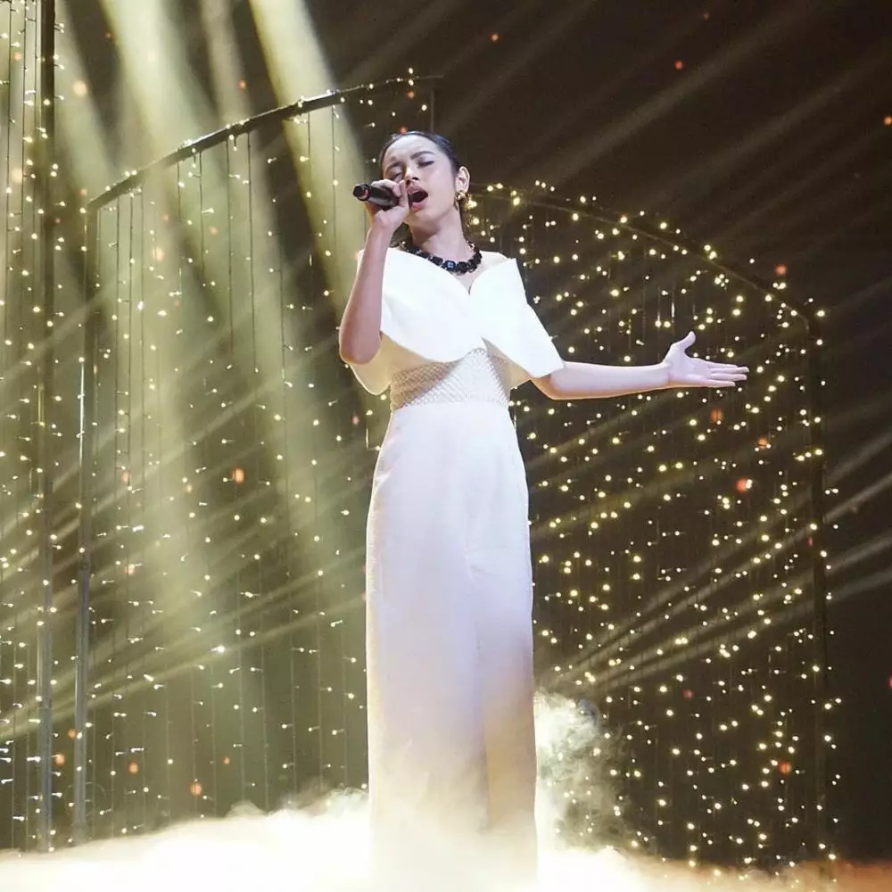 5 Fakta Lyodra Ginting, usia 16 tahun jadi juara Indonesian Idol 2020 © 2020 brilio.net 5 Fakta Lyodra Ginting, usia 16 tahun jadi juara Indonesian Idol 2020 © 2020 brilio.net