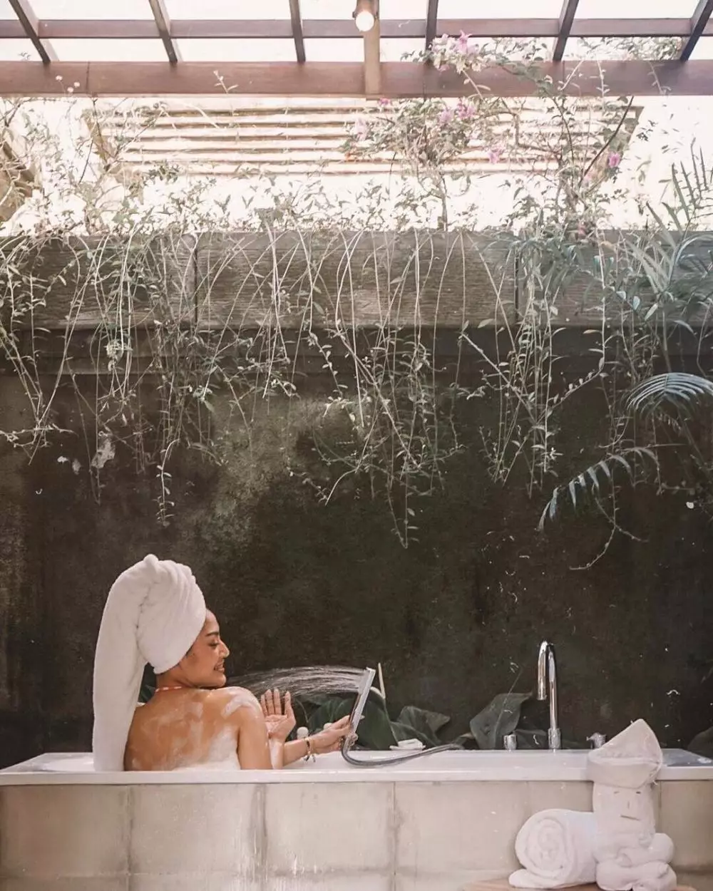  Unggahan Siti Badriah ini tuai kontroversi Instagram 