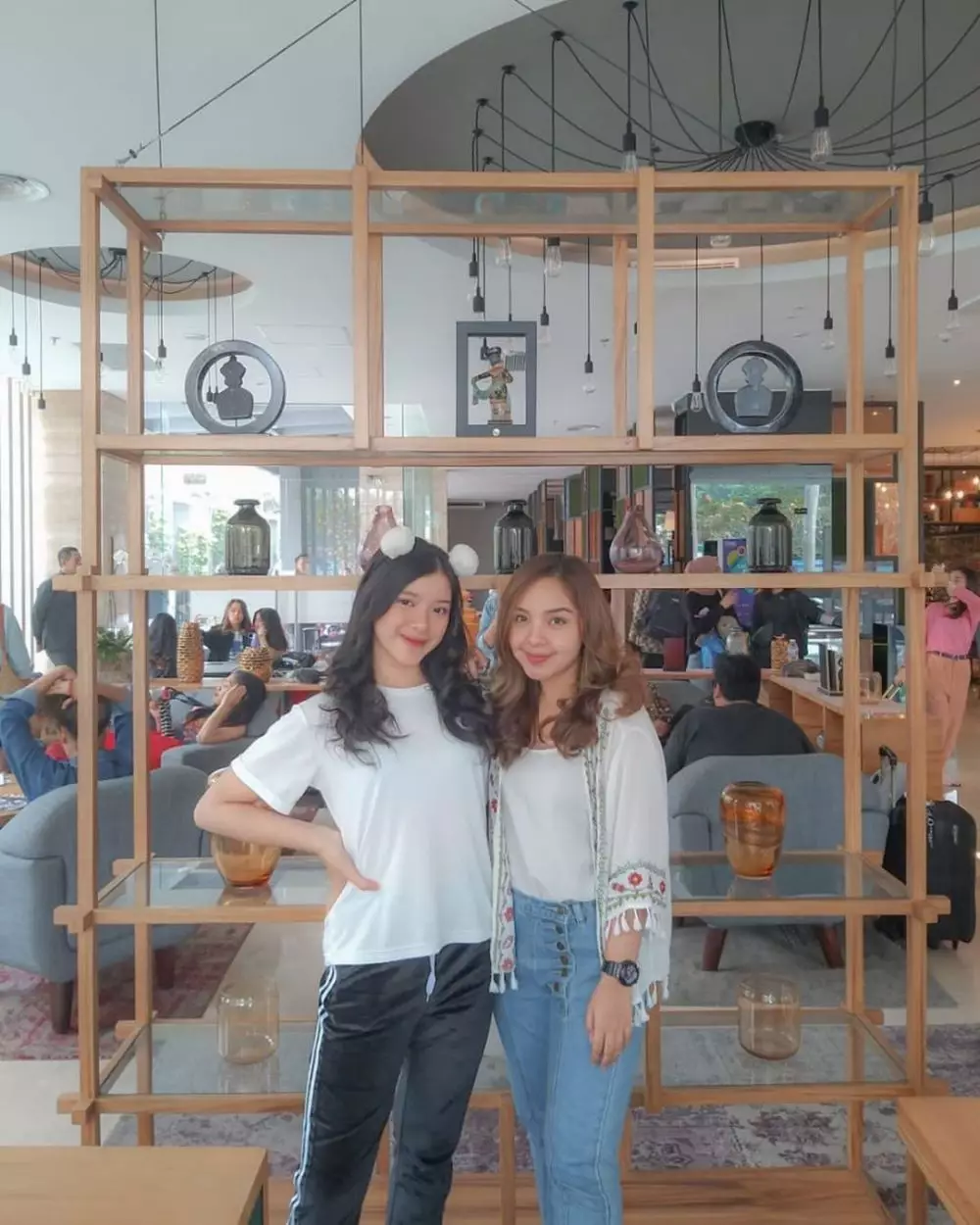 outfit tiara idol Instagram outfit tiara idol Instagram