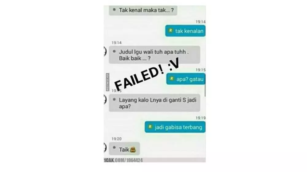 10 Chat udah ditolak dari awal PDKT Berbagai sumber