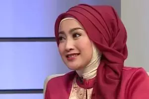 Virus Corona masuk Indonesia, Desy Ratnasari imbau tidak panik