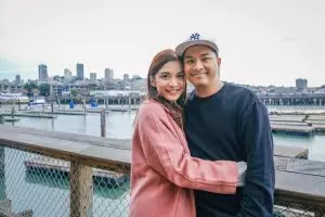 Glenn Alinskie dan Chelsea Olivia produseri girlband baru