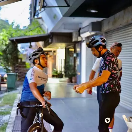  potret Engku Emran © 2020 kapanlagi.com