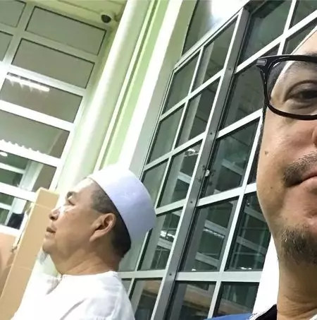  potret Engku Emran © 2020 kapanlagi.com