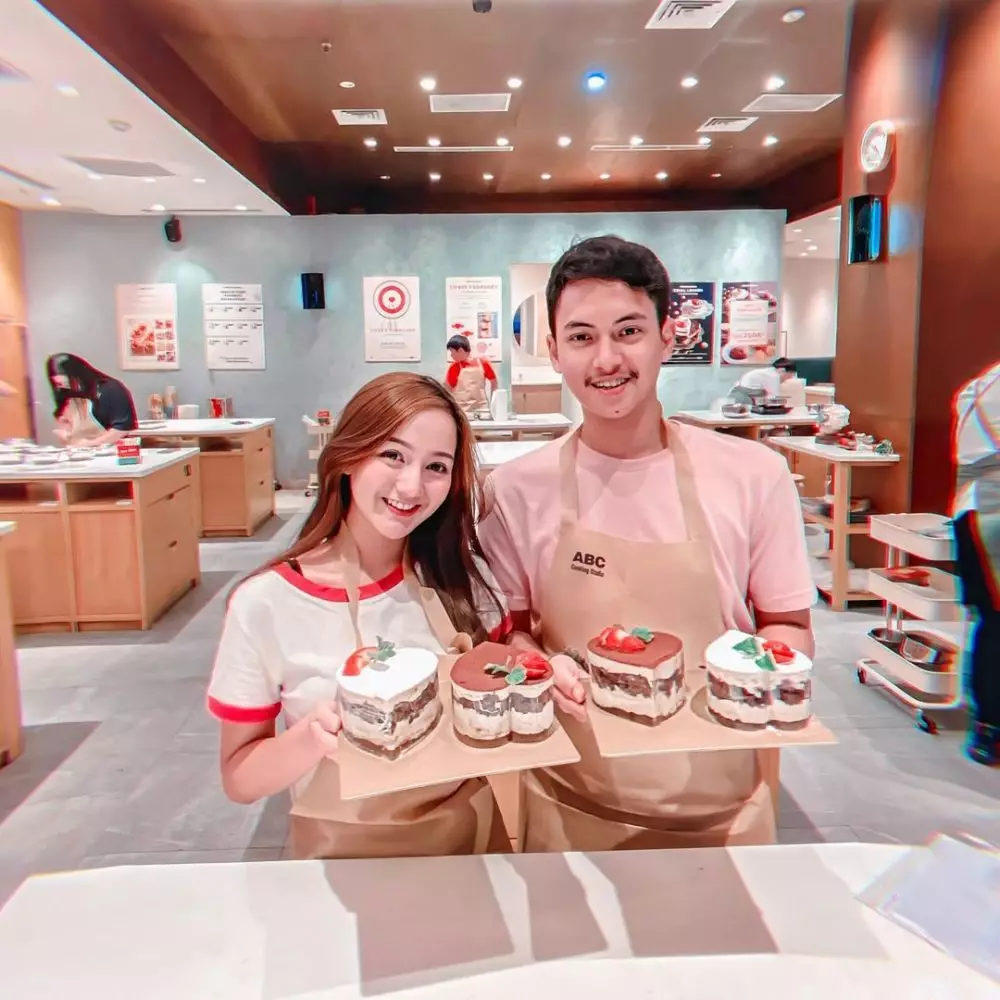 Nanda Arsyinta dan pacar barunya © 2020 brilio.net