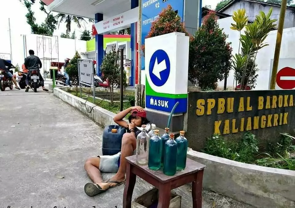 potret orang jualan ini bikin geleng kepala berbagai sumber potret orang jualan ini bikin geleng kepala berbagai sumber