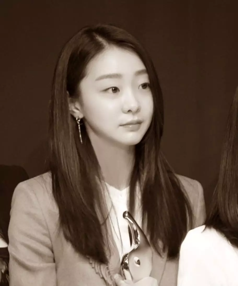 Kim Da-mi © 2020 brilio.net