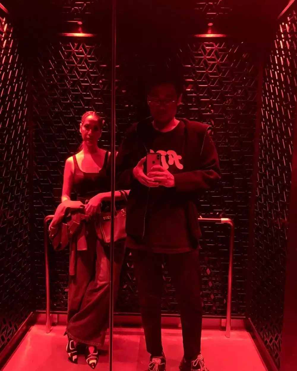 kedekatan bcl dan manajernya © 2020 brilio.net