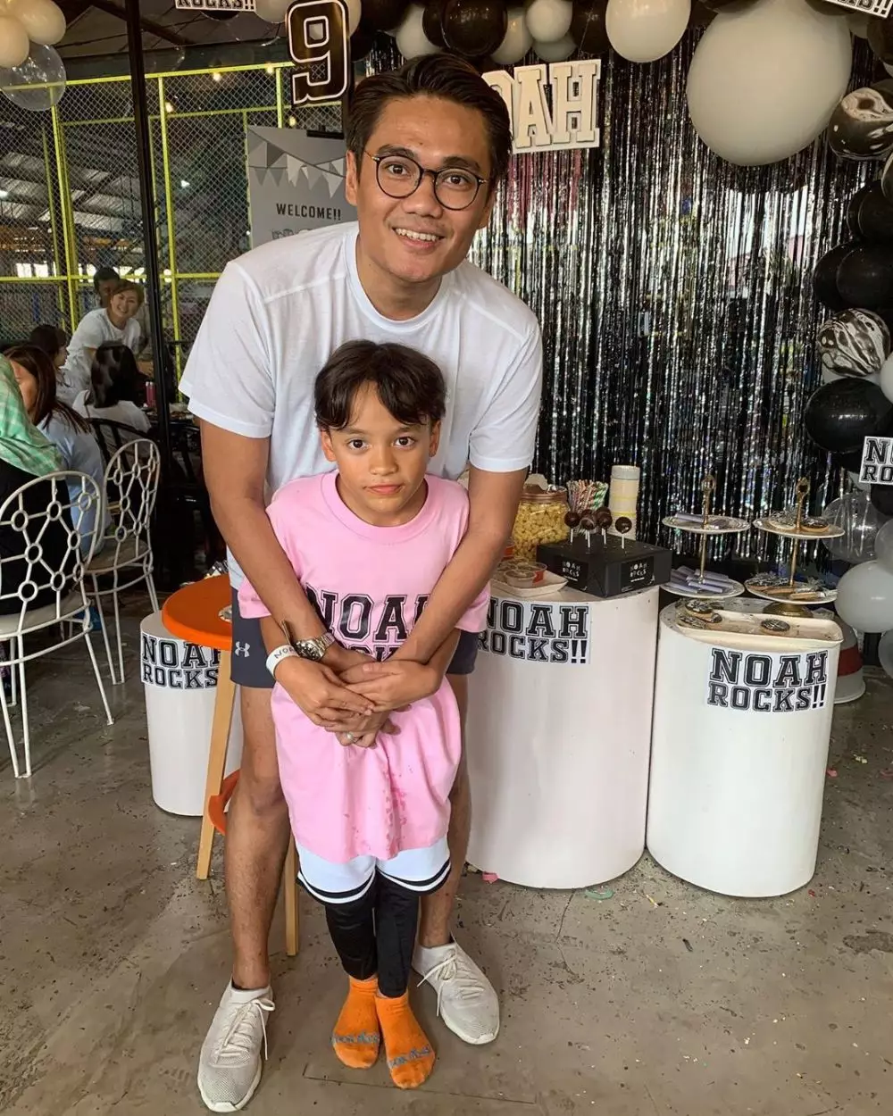 kedekatan bcl dan manajernya © 2020 brilio.net