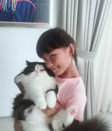 Jarang tersorot, ini 7 potret Kirana anak pertama Andika Mahesa © 2020 instagram.com